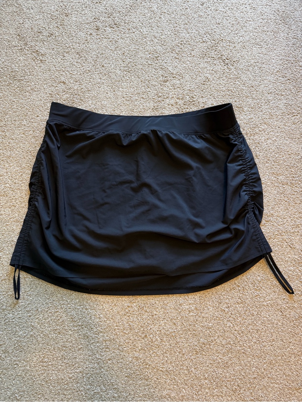 Torrid black womens athletic/swim skort with ruching on sides